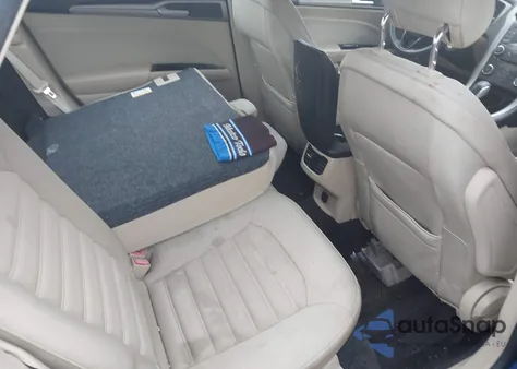 2013 Ford Fusion Se z USA, uszkodzony, nr VIN 3FA6P0H78DR372608